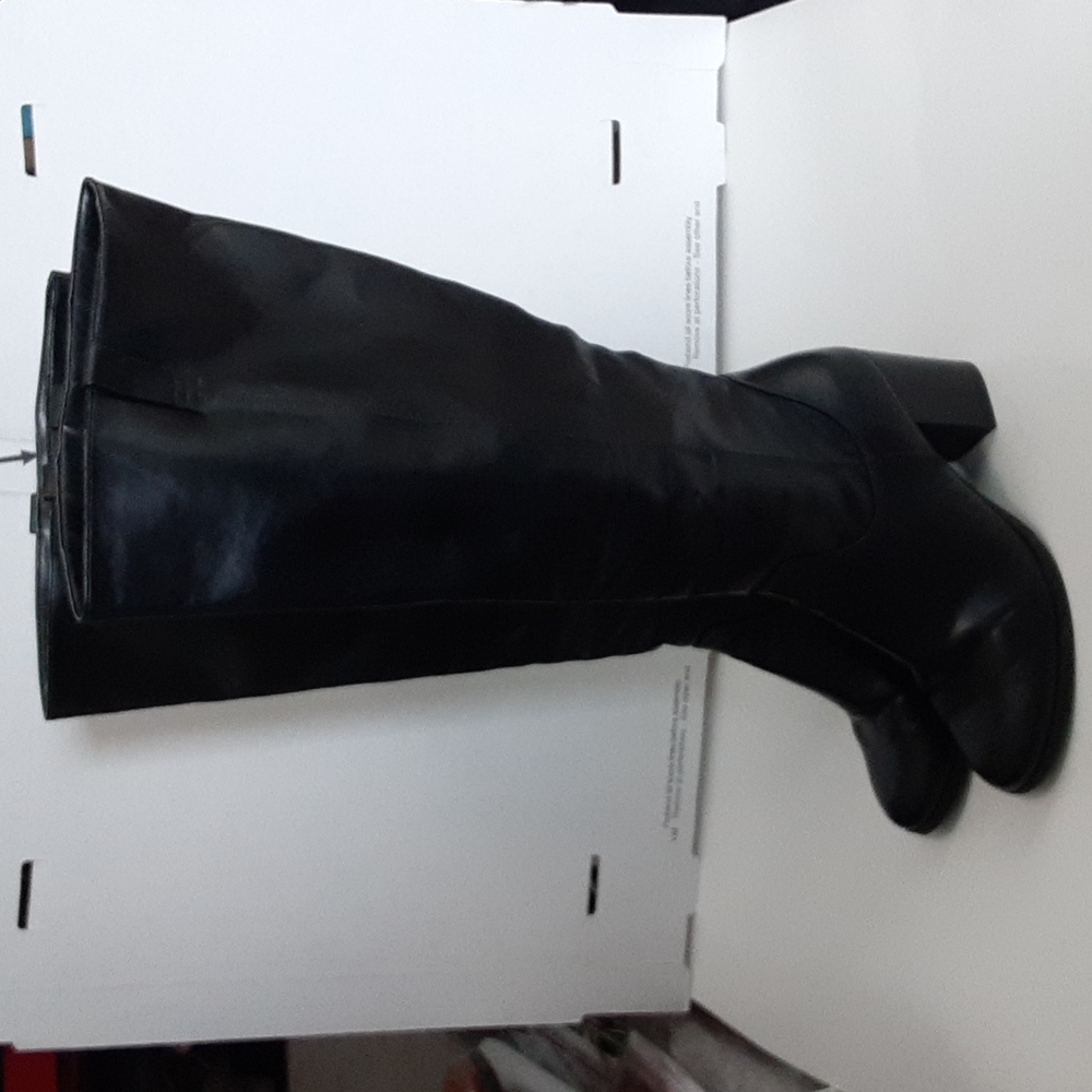 dexflex comfort Black Tall Block Heel Knee Boots